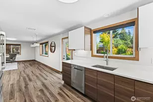 3275 Bennett Dr, Bellingham, WA 98225 - Photo 16