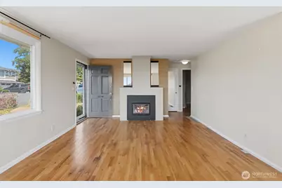 1013 N 33rd Place, Renton, WA 98056 - Photo 6