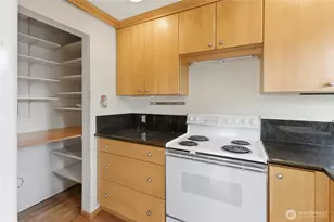 1013 N 33rd Pl, Renton, WA 98056 - Photo 12