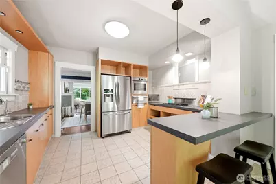 1731 Lake Washington Boulevard S, Seattle, WA 98144 - Photo 14