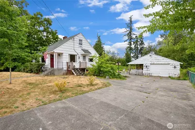 215 99th Street E, Tacoma, WA 98445 - Photo 2