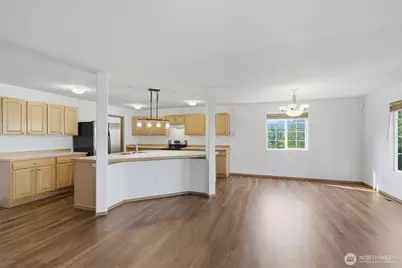 2101 SE 2nd Place, Renton, WA 98056 - Photo 10