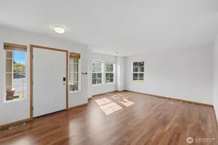 2101 SE 2nd Pl, Renton, WA 98056 - Photo 6