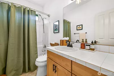 909 Nevada Street, Bellingham, WA 98229 - Photo 26
