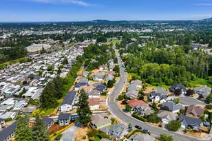 909 Nevada St, Bellingham, WA 98229 - Photo 38