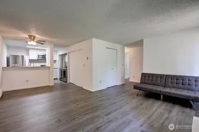 533 S 323rd Place #9G, Federal Way, WA 98003 - Photo 4