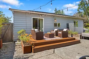 11044 26th Ave SW, Seattle, WA 98146 - Photo 20