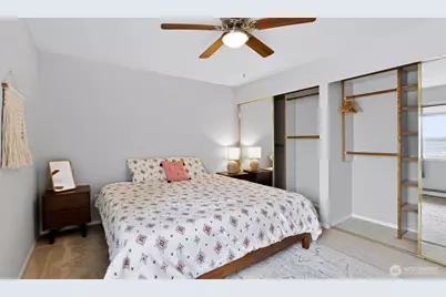 12523 SE 30th Street #2523, Bellevue, WA 98005 - Photo 18
