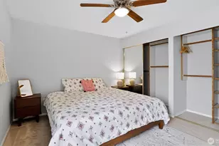 12523 SE 30th St, Bellevue, WA 98005 - Photo 18