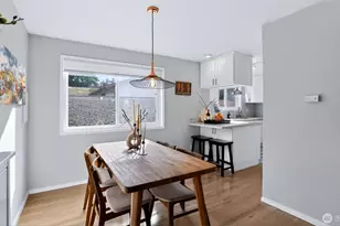 12523 SE 30th St, Bellevue, WA 98005 - Photo 6