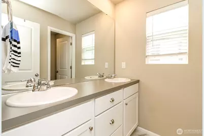 13207 191st Avenue E, Bonney Lake, WA 98391 - Photo 20