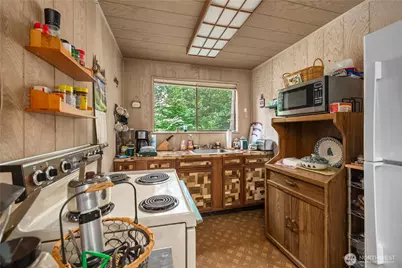 146 Mount Rainier Drive, Packwood, WA 98361 - Photo 10