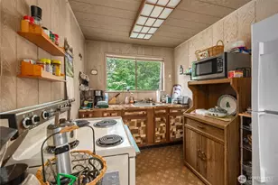 146 Mt Rainier Dr, Packwood, WA 98361 - Photo 10