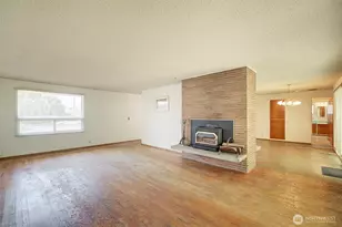 8626 21st Ave NW, Seattle, WA 98117 - Photo 4
