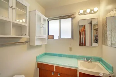 8626 21st Avenue NW, Seattle, WA 98117 - Photo 14