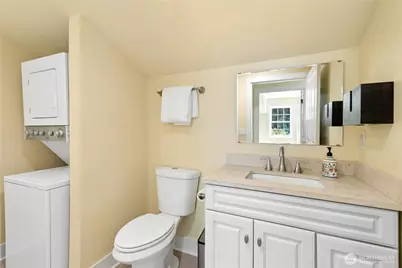 24632 NE 72nd Street, Redmond, WA 98053 - Photo 36