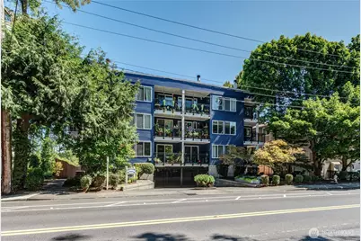 18210 73rd Avenue NE #304, Kenmore, WA 98028 - Photo 2