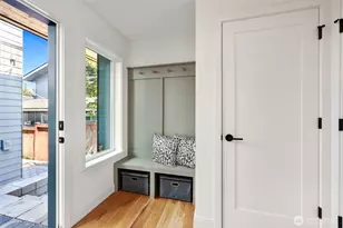709 N 65th St, Seattle, WA 98103 - Photo 2