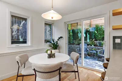 709 N 65th Street, Seattle, WA 98103 - Photo 10