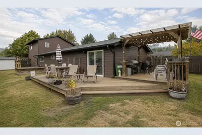815 E Simpson Avenue, Montesano, WA 98563 - Photo 24