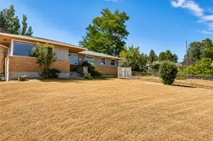 11549 N Park Ave N, Seattle, WA 98133 - Photo 20