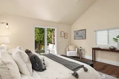 14345 36th Avenue NE, Seattle, WA 98125 - Photo 12