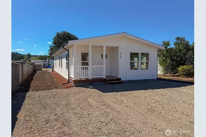 713 B Street, Vader, WA 98593 - Photo 1
