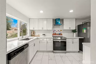 819 SW 134th Street SW, Burien, WA 98146 - Photo 4