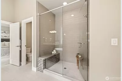 24387 NE 24th Street, Sammamish, WA 98074 - Photo 26