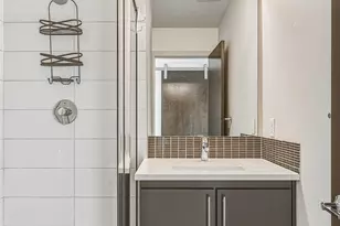 6704 15th Ave NW, Seattle, WA 98117 - Photo 32