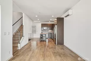 6704 15th Ave NW, Seattle, WA 98117 - Photo 28