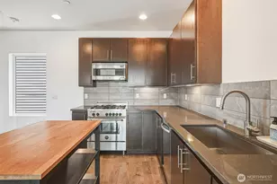 6704 15th Ave NW, Seattle, WA 98117 - Photo 24