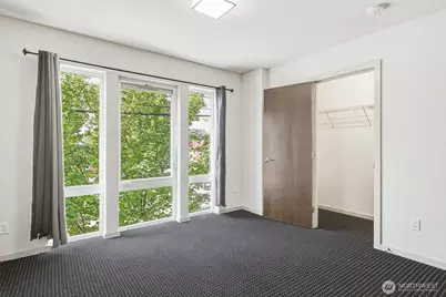 6704 15th Avenue NW, Seattle, WA 98117 - Photo 18