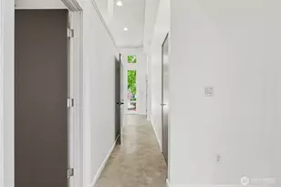 6704 15th Ave NW, Seattle, WA 98117 - Photo 12