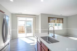 4020 Tribute Ave E, Fife, WA 98424 - Photo 10