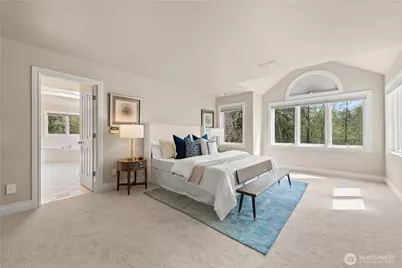818 Windsor Drive SE, Sammamish, WA 98074 - Photo 20