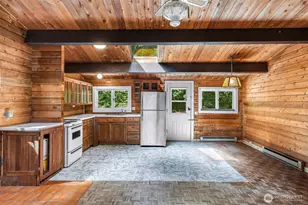 6105 Poppy Ct, Maple Falls, WA 98266 - Photo 14