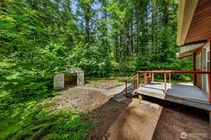 6105 Poppy Ct, Maple Falls, WA 98266 - Photo 10