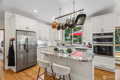 2331 Olympia Avenue NE, Renton, WA 98056 - Photo 12