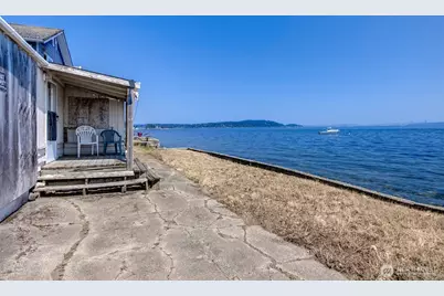 1239 Colchester Drive E, Port Orchard, WA 98366 - Photo 6