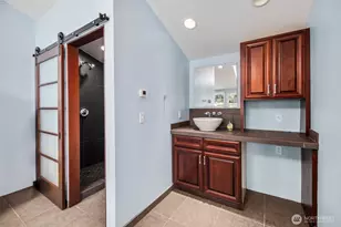 6030 Ann Arbor Ave NE, Seattle, WA 98115 - Photo 30