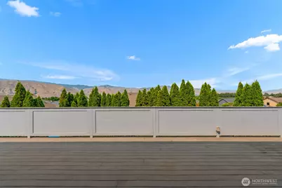 154 S Meadowbrook Lane, East Wenatchee, WA 98802 - Photo 14
