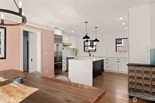 3302 E Pine St, Seattle, WA 98122 - Photo 10