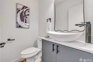 4404 S Othello St, Seattle, WA 98118 - Photo 6