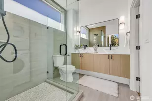 4404 S Othello St, Seattle, WA 98118 - Photo 8