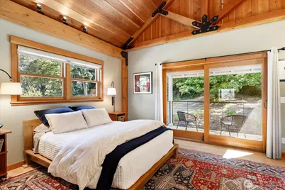 8015 Cultus Bay Road, Clinton, WA 98236 - Photo 24