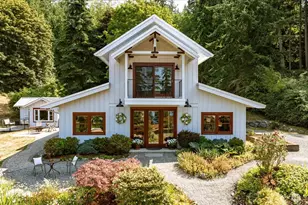 8015 Cultus Bay Rd, Clinton, WA 98236 - Photo 2