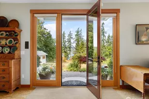 8015 Cultus Bay Rd, Clinton, WA 98236 - Photo 4