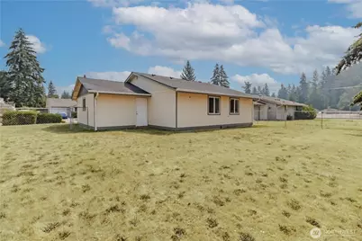 17520 6th Ave Ct E, Spanaway, WA 98387 - Photo 6