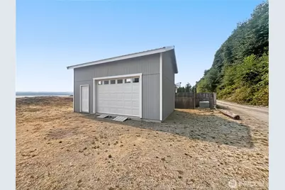 41 H S Beach Way, Hat Island, WA 98206 - Photo 2